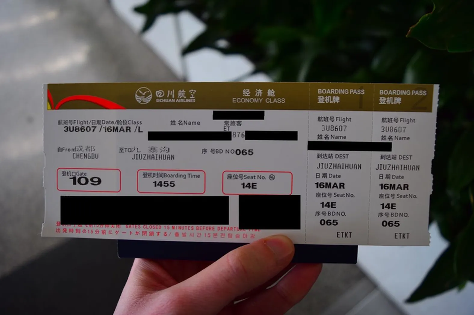 Sửa tên vé máy bay Sichuan Airlines